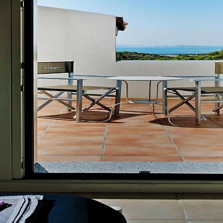 Apartment In Golfo Aranci With Terrace Cala Bitta エクステリア 写真